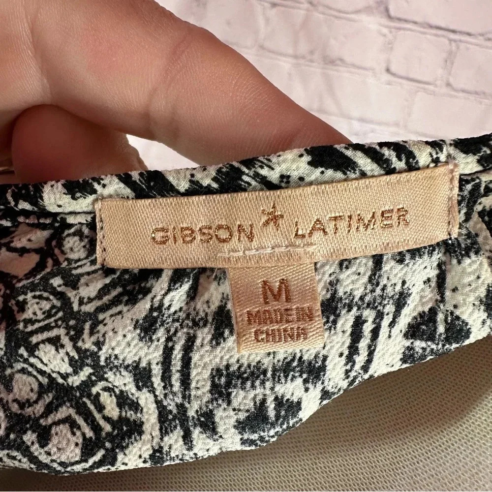 Gibson latimer boho  tassled Blouse size medium - Picture 5 of 6